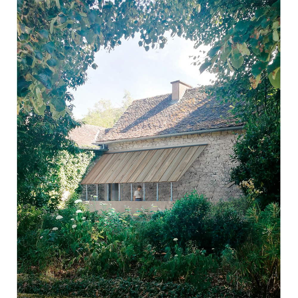 Réhabilitation contemporaine d'une ferme aveyronnaise