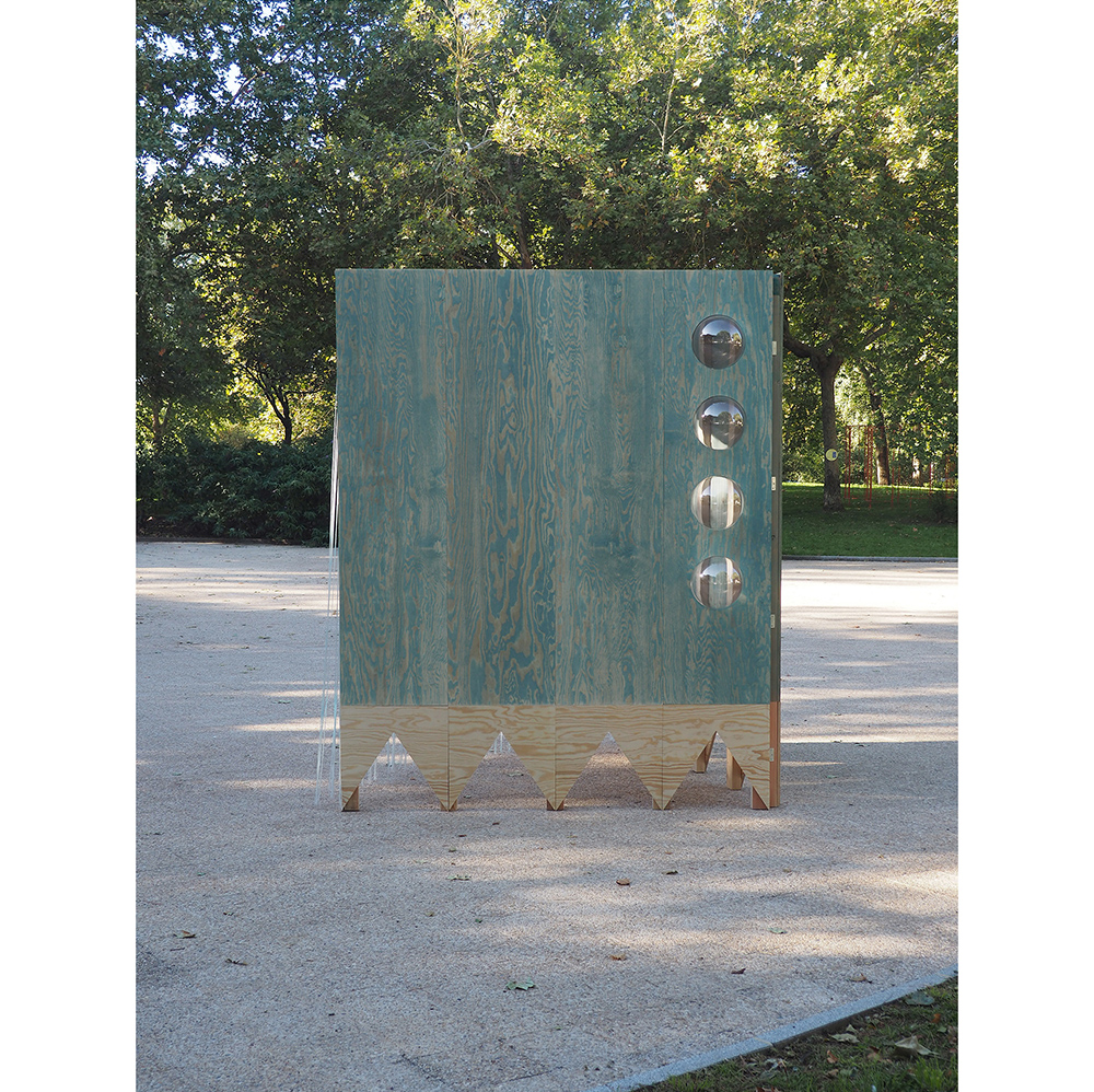 Installation éphémère en bois