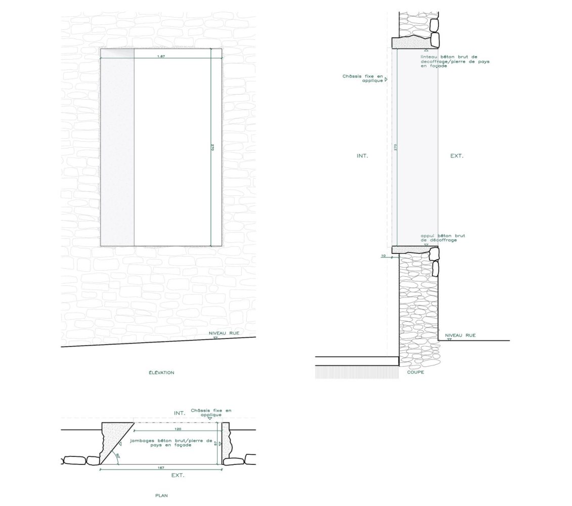 Plan d'une ouverture contemporaine en béton dans un mur en pierre